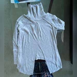 Free people grey turtleneck sweater